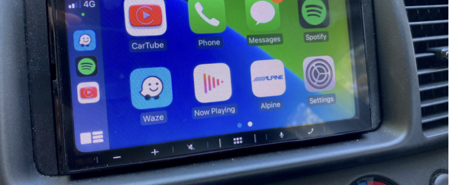 YouTube Installed on CarPlay | CarTube
